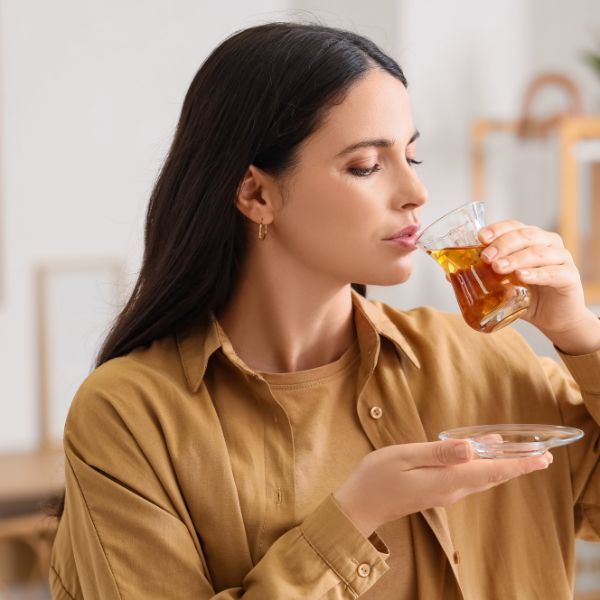 Buveuse de thé vert à la menthe Bio