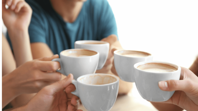 La vente a domicile recrute encore ! 1 La vente à domicile recrute de café - Parenthese Café
